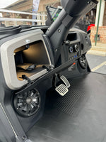2025 EPIC E40FX 4FF LITHIUM WHITE SN:000223 - 3 Guys Golf Carts