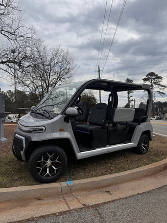 2026 DENAGO CITY LITHIUM GRAY SN:000175 - 3 Guys Golf Carts