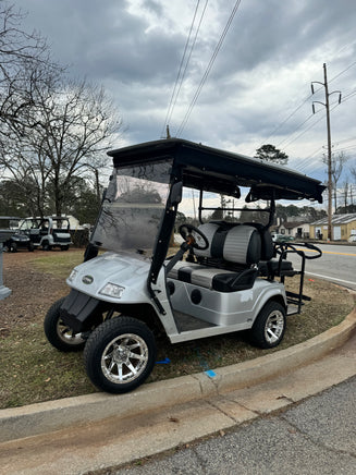 2018 STAR EV 4 SEATER SILVER SN: - 3 Guys Golf Carts