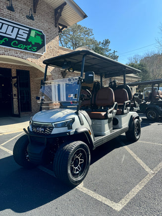 2026 ICON I60LX ALPINE WHITE LITHIUM SN:008005 - 3 Guys Golf Carts