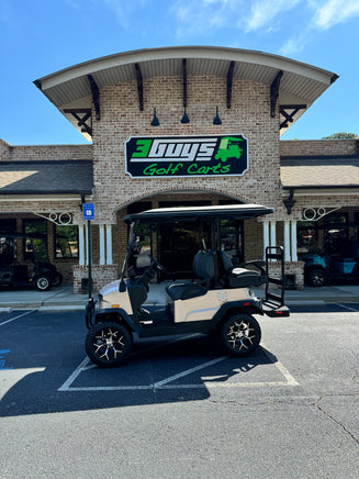 2025 DENAGO NOMAD XL CHAMPAGNE LITHIUM GEN 2 SN:415875 - 3 Guys Golf Carts