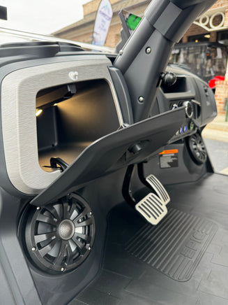 2025 EPIC E40FX 4FF LITHIUM BRONZE SN:009668 - 3 Guys Golf Carts