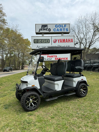 2025 DENAGO ROVER XL 4 FORWARD WHITE LIFTED LITHIUM SN:004695 - 3 Guys Golf Carts