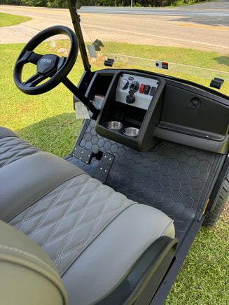 2025 EZGO LIBERTY LITHIUM SPRING GREEN SN:658577 - 3 Guys Golf Carts