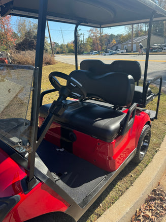 2018 YAMAHA DRIVE RED/BLACK SN:201482 - 3 Guys Golf Carts